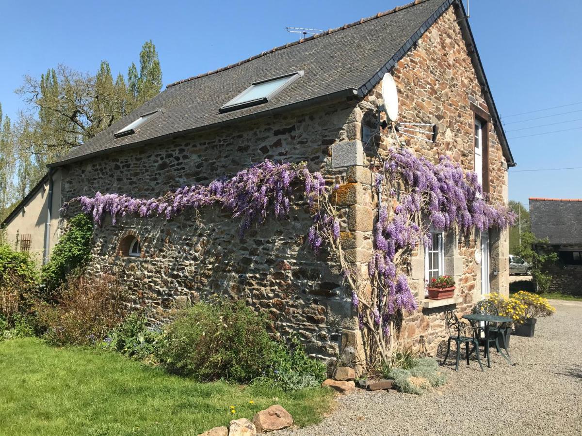Charming Gite In Brittany Plenee-Jugon Exteriör bild